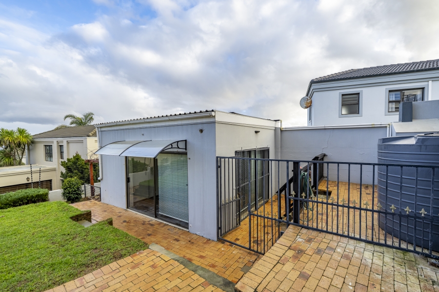 4 Bedroom Property for Sale in Van Riebeeckshof Western Cape